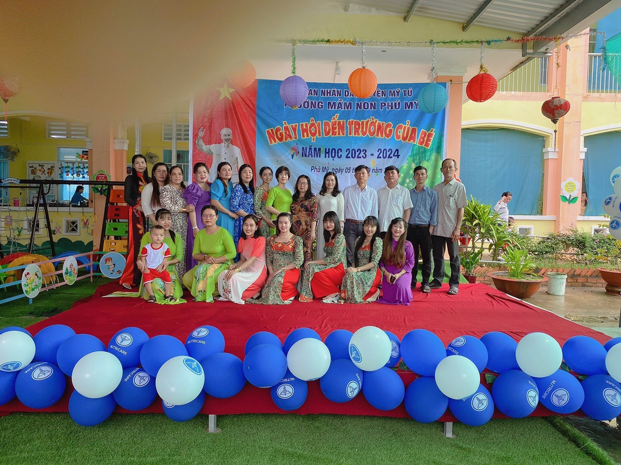 Sáng ngày 5/9/2023, Trường Mầm non Phú Mỹ tổ chức khai giảng năm học mới với chủ đề  "Ngày Hội đến trường của bé"